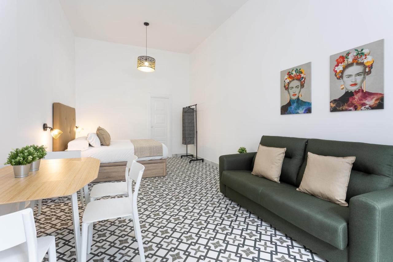 Holidays2Malaga Picasuss Loft New Built Close Huelin Beach And Promenade Exterior foto