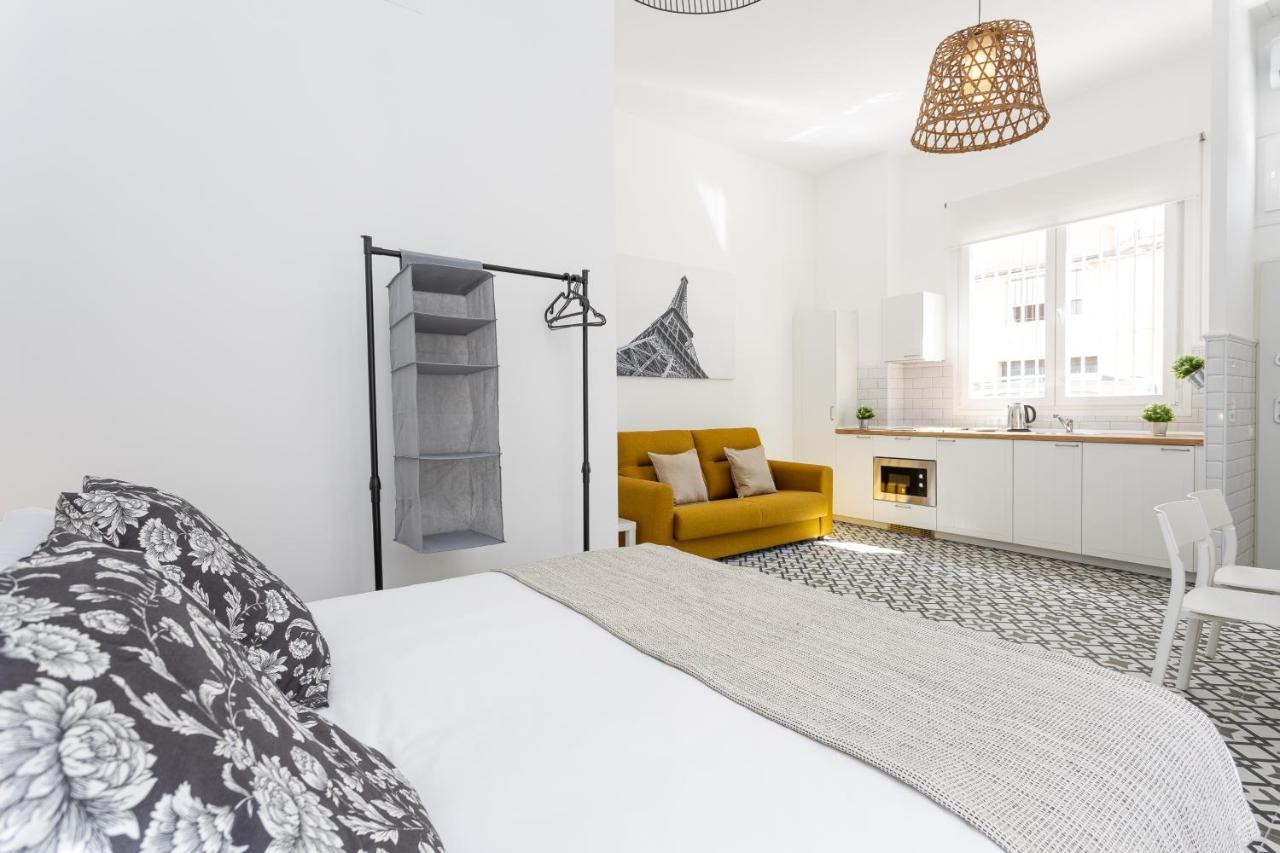 Holidays2Malaga Picasuss Loft New Built Close Huelin Beach And Promenade Exterior foto