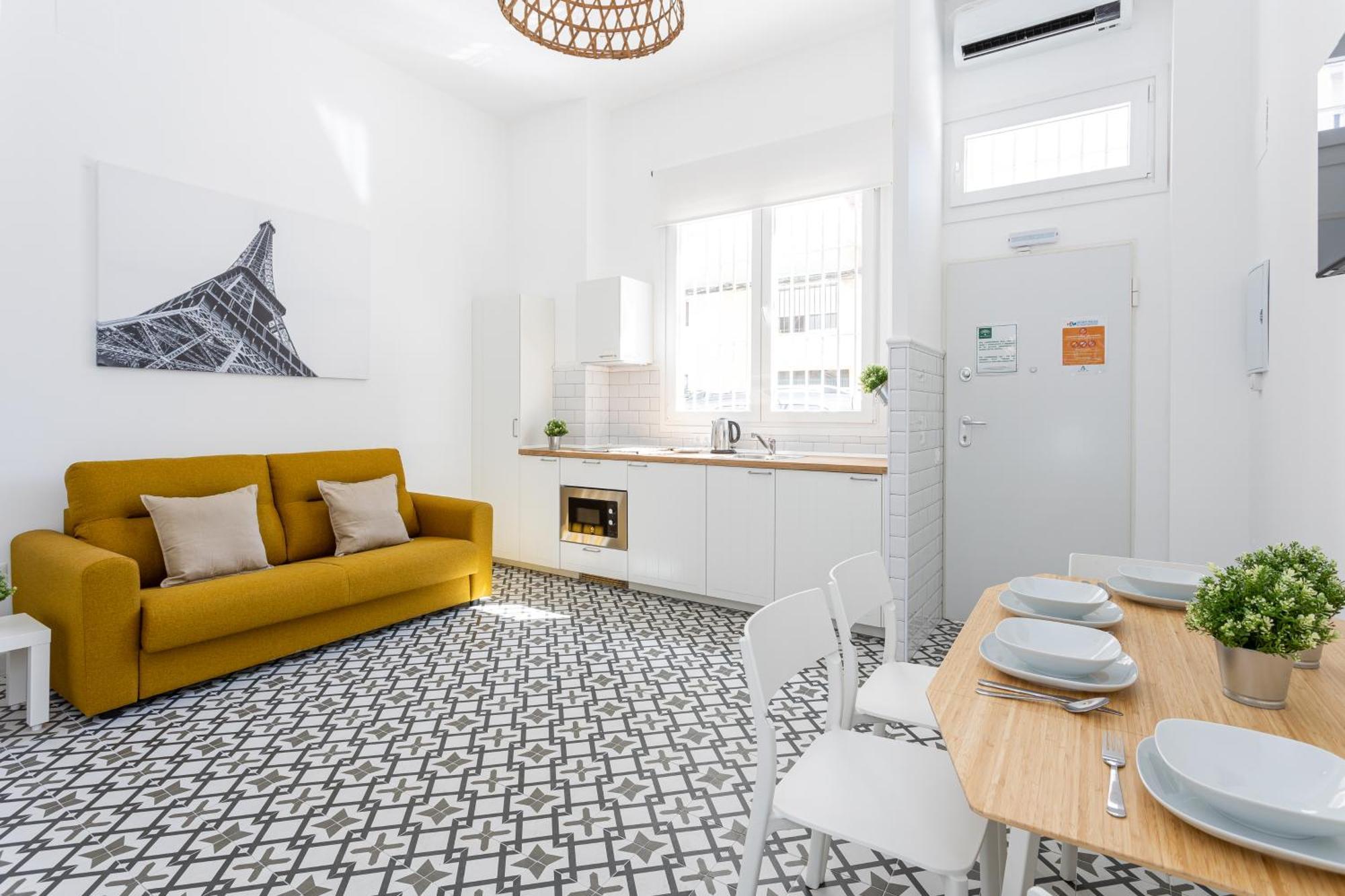 Holidays2Malaga Picasuss Loft New Built Close Huelin Beach And Promenade Exterior foto